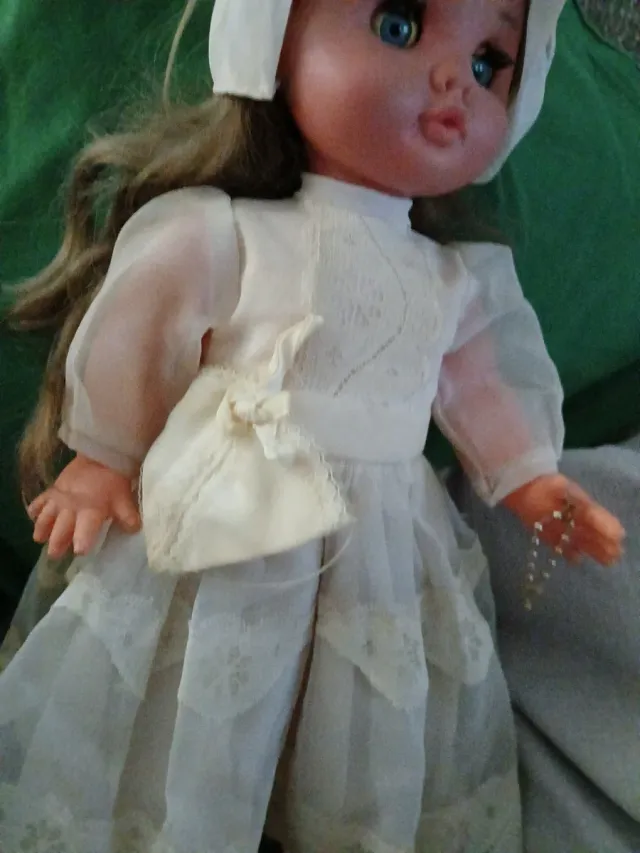Muñeca antigua comunión vestido encaje