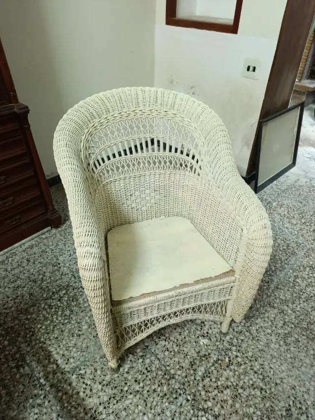 Conjunto Sillón de mimbre beige