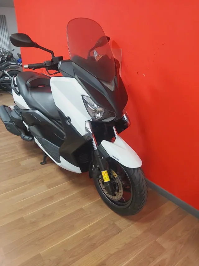 Yamaha XMAX 400 -ABS 2015 - 29.406 km