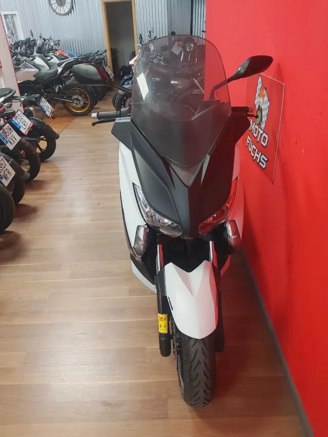 Yamaha XMAX 400 -ABS 2015 - 29.406 km
