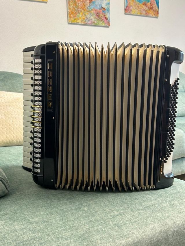Acordeón Hohner Verdi II