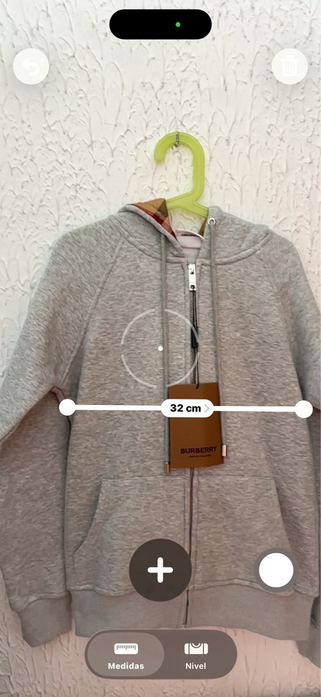 Chaqueta Burberry Gris y Beige