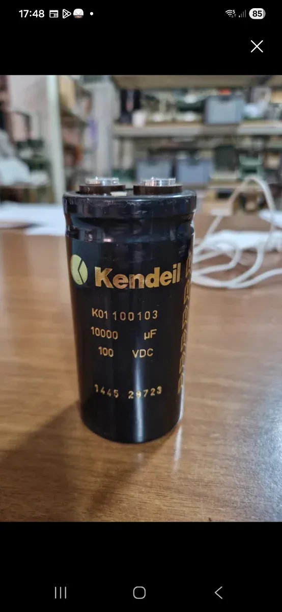 Condensatore elettrolitico