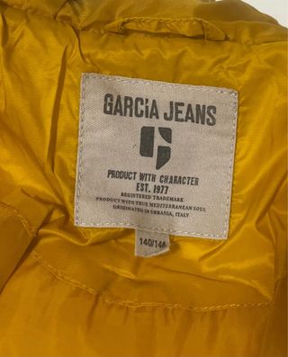 Cazadora acolchada amarilla 140-148