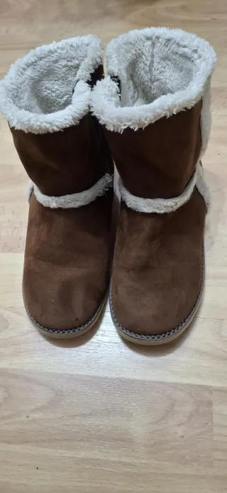 Botas de invierno niña marrones