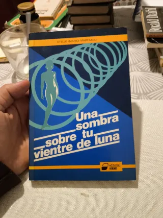 Una sombra sobre tu vientre de Luna