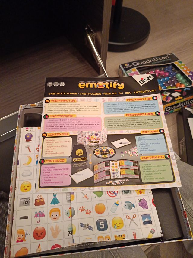 Juego de mesa Emotify Diset