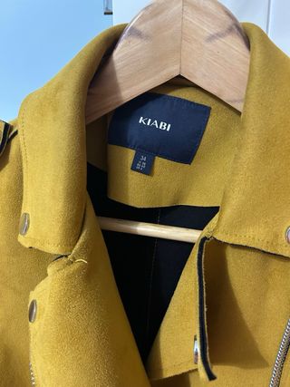 Cazadora Kiabi ante amarilla
