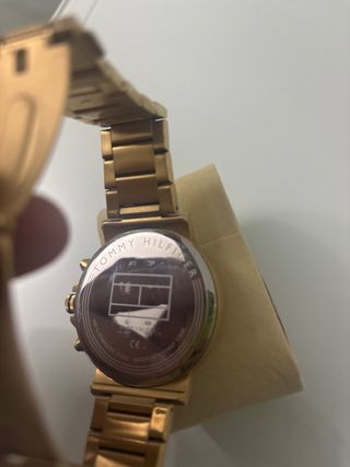 Reloj Tommy Hilfiger Dorado y Azul