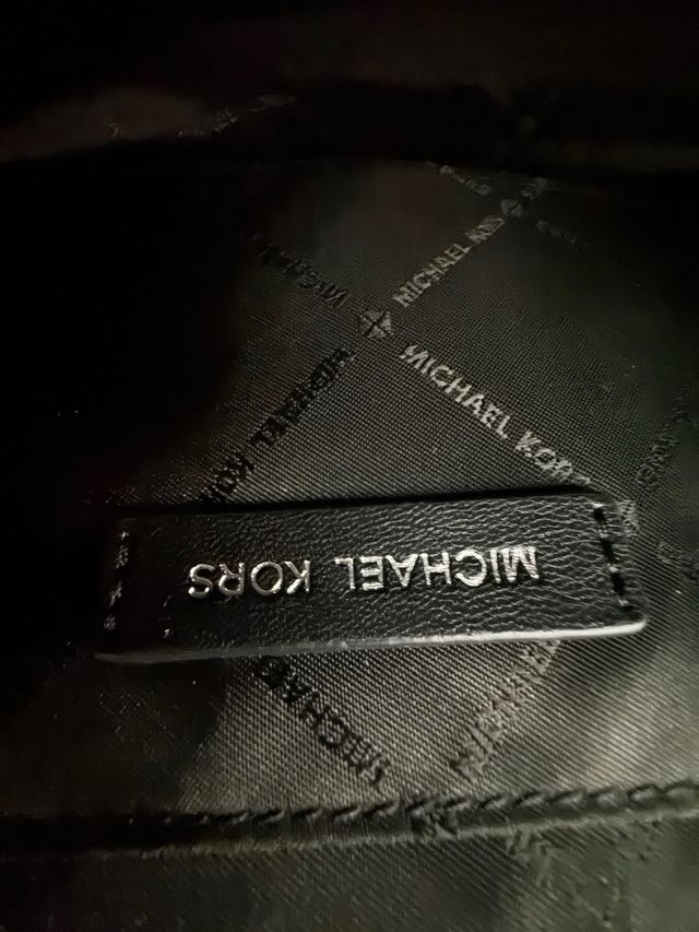 Bolso Michael Kors Negro Cadena Plata