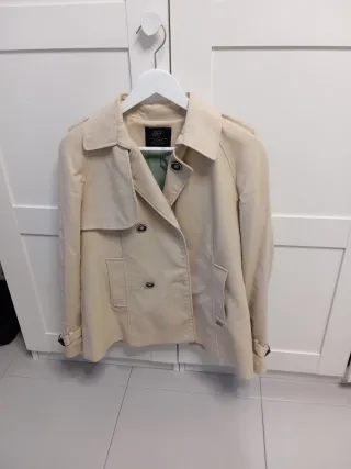 Gabardina Zara Beige Talla S