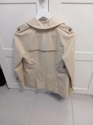 Gabardina Zara Beige Talla S