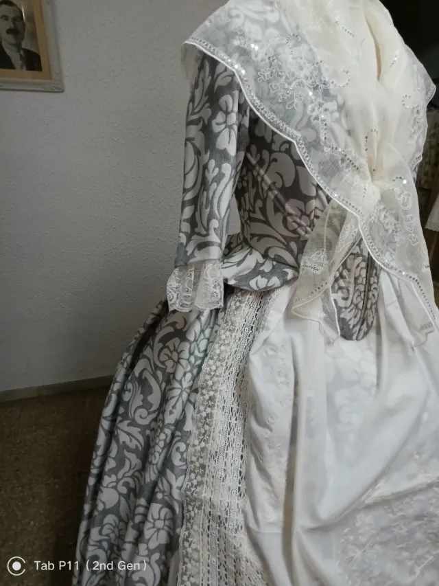 Lote,  Traje Fallera Completo EXTRA-GRANDE