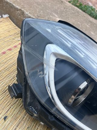 Faro Derecho Mercedes Clase A W176 Xenón