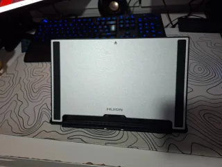 Huion Kanvas 13 tableta grafica