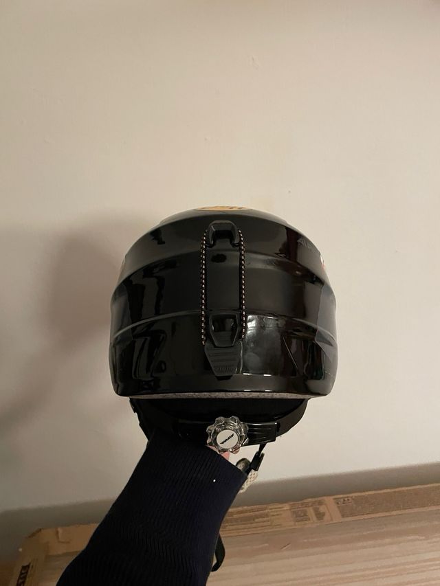 Casco de esquí Alpina negro