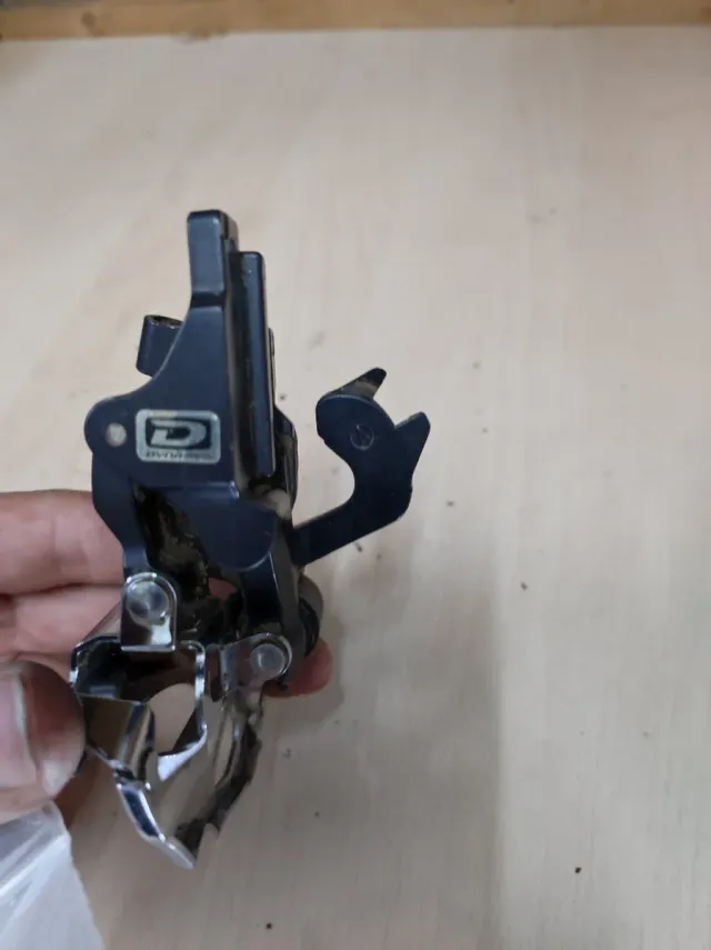 Desviador delantero Shimano SLX