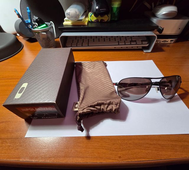 Occhiali da sole Oakley Plaintiff Polarized