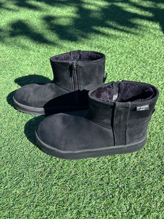 Botas niña Zara pelo invierno 35