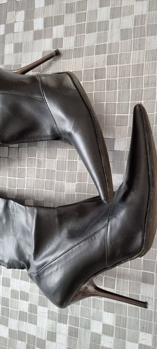 Stivali donna tacco alto neri