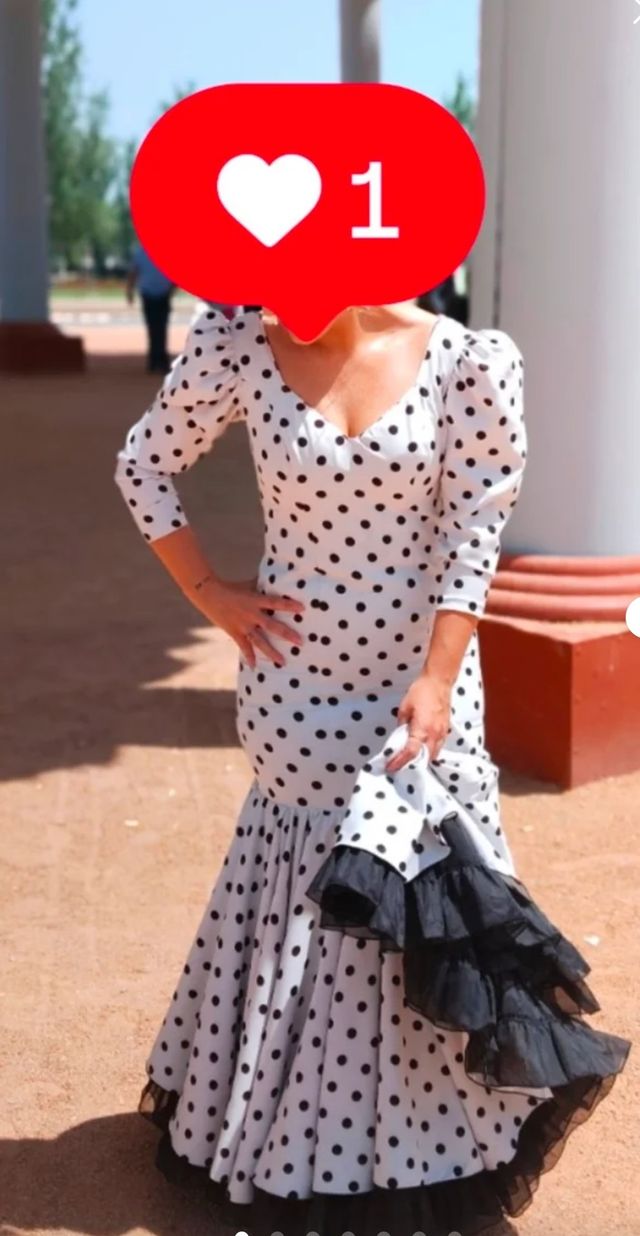 Vestido Flamenca Lunares Manga Abullonada