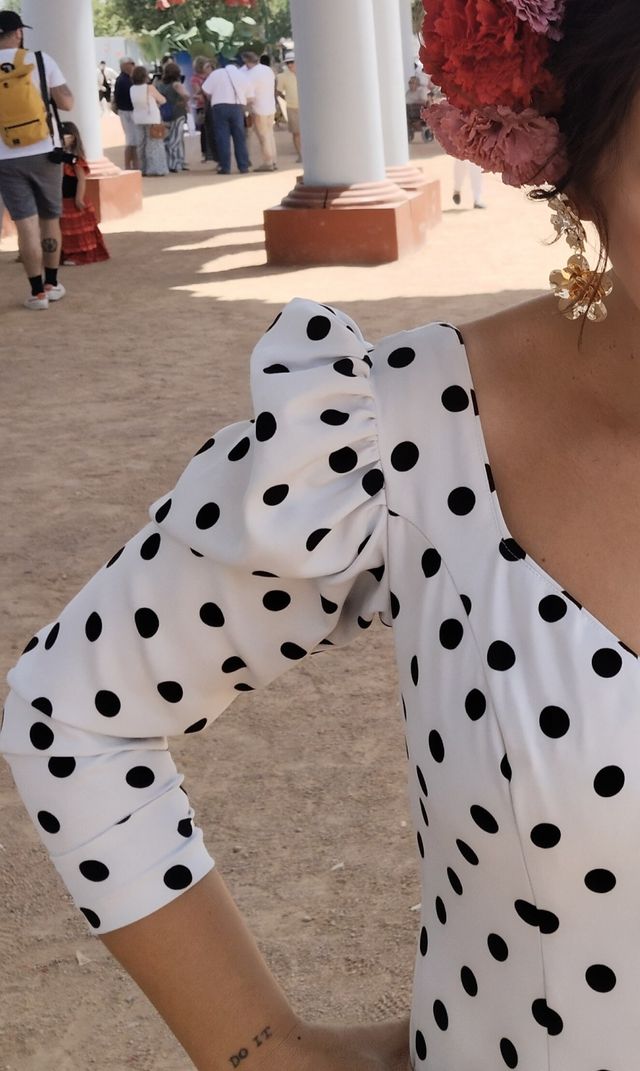 Vestido Flamenca Lunares Manga Abullonada