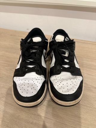 Nike Dunk Low Blanco y Negro