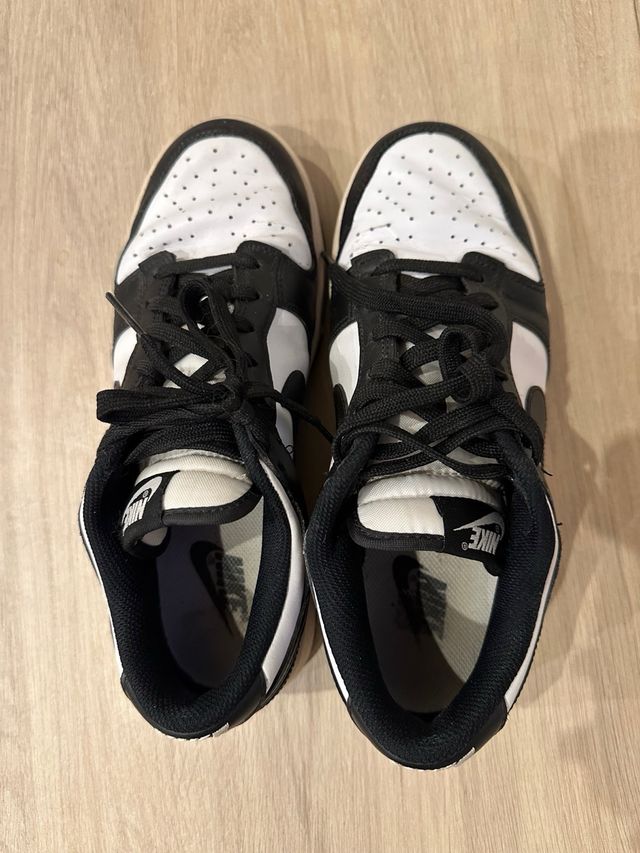 Nike Dunk Low Blanco y Negro