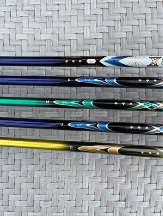 Varilla Driver Golf Honma ARMRQ 8 & X , Stiff & R