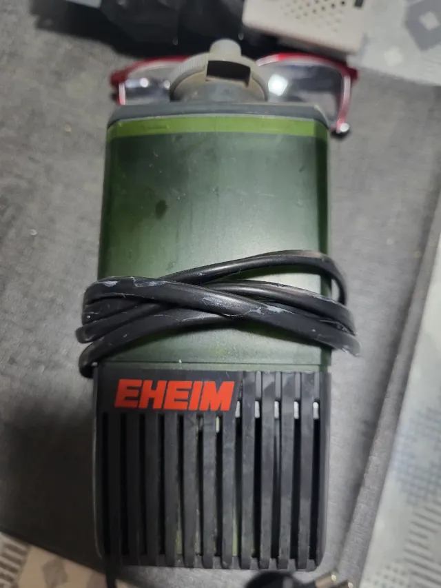 Filtro Eheim para acuario