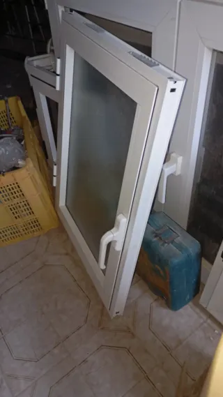 Ventanas aluminio abatible escilobatiente 60,80