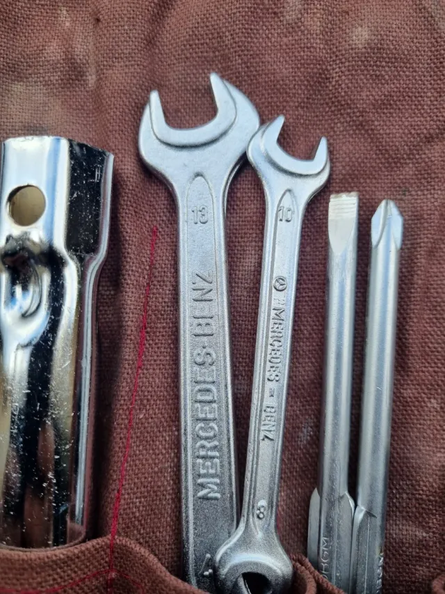 Bolsa herramientas Mercedes Benz