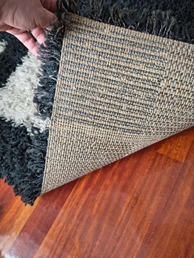 Alfombra Shaggy Pelo Largo Beige y Negro