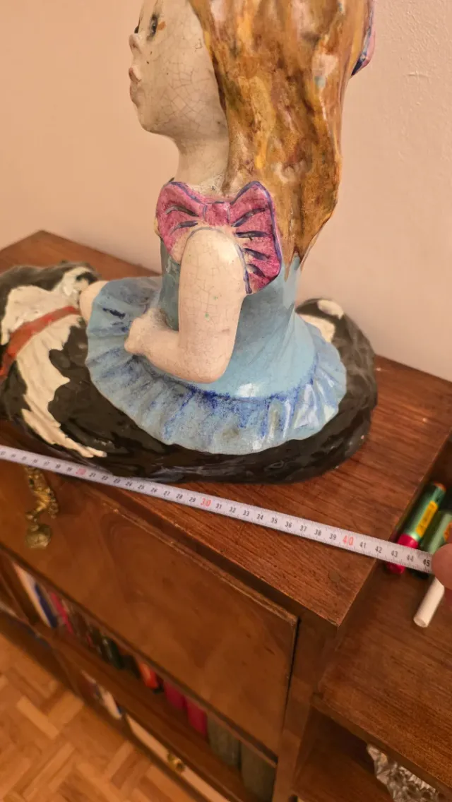 Escultura cerámica niña y perro tipo ripolles