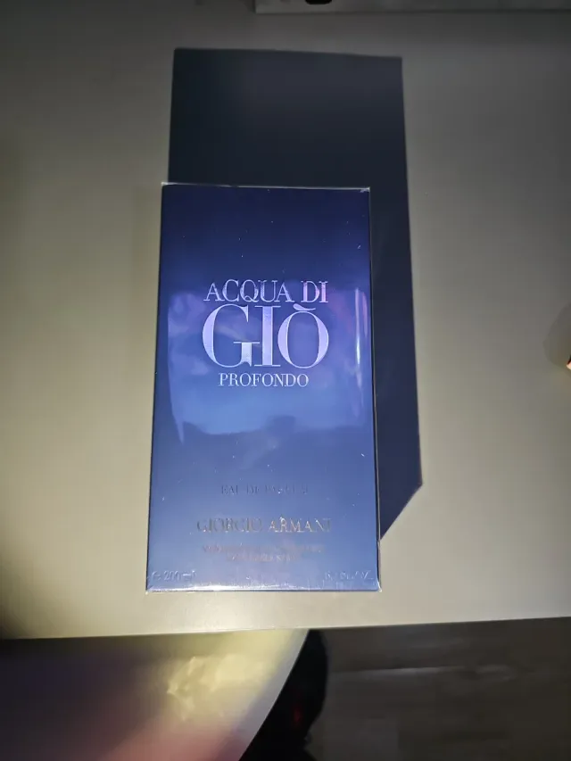 Perfume Acqua di Gio Profondo Giorgio Armani