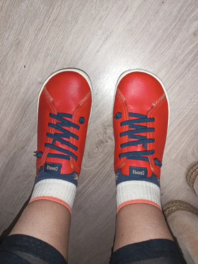 Zapatillas Camper Rojas y Azules