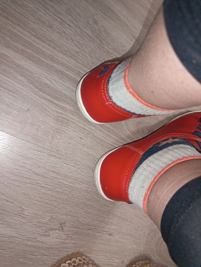 Zapatillas Camper Rojas y Azules