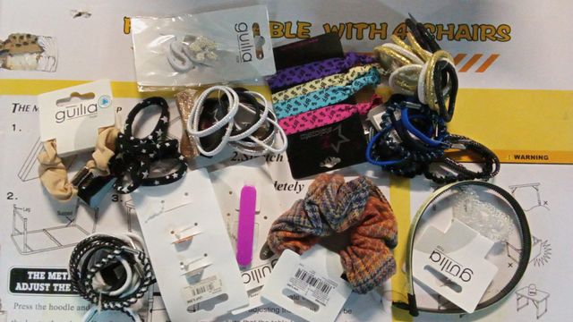 Lote accesorios pelo y bisutería