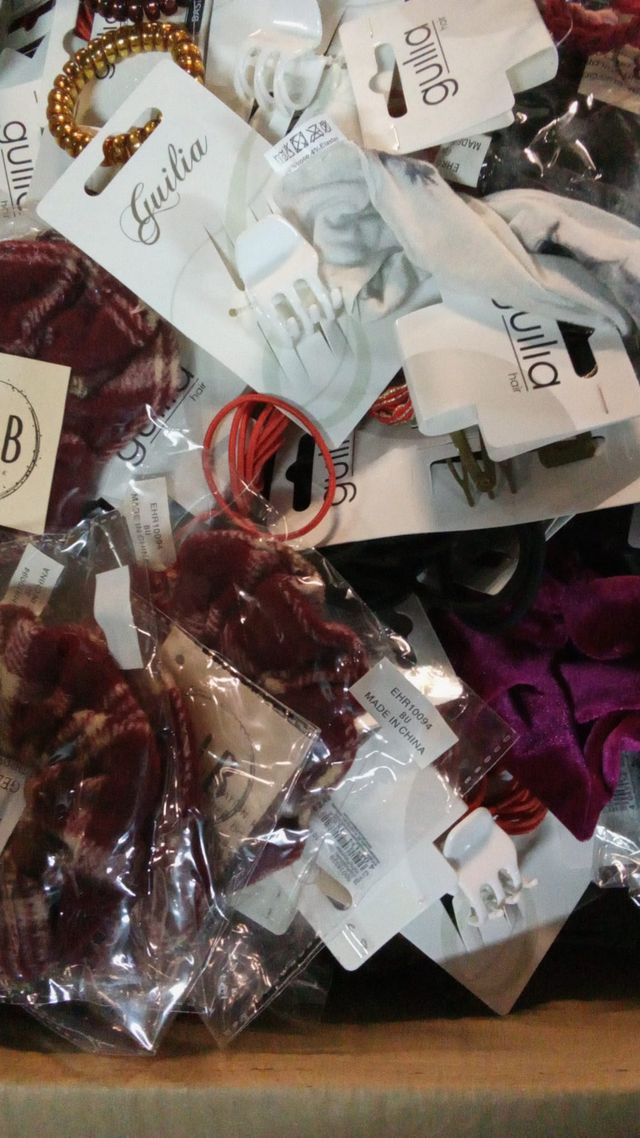 Lote accesorios pelo y bisutería