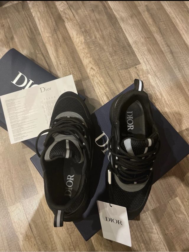 B22 Zapatillas Negras