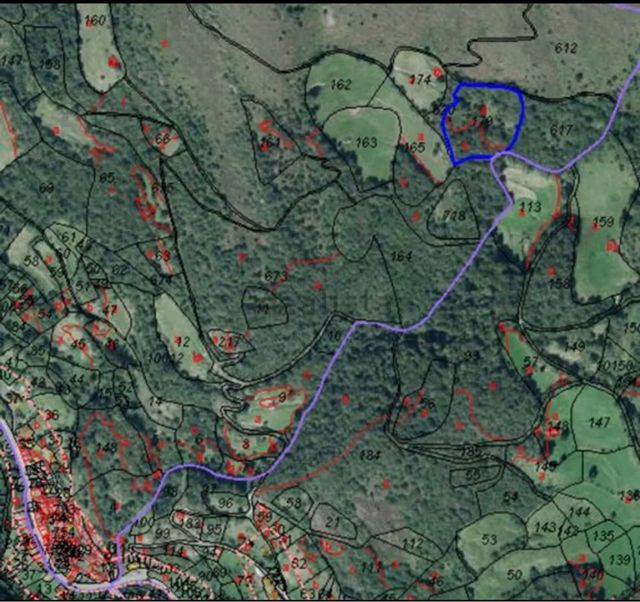 Terreno Rústico en Aller