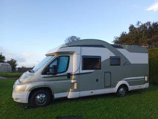 Autocaravana burstner ixeo 644