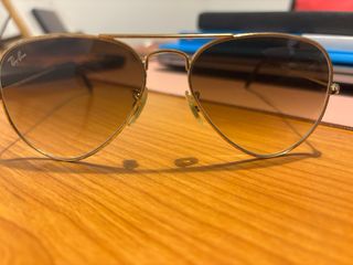 Gafas de sol Ray-Ban mujer marrones y doradas