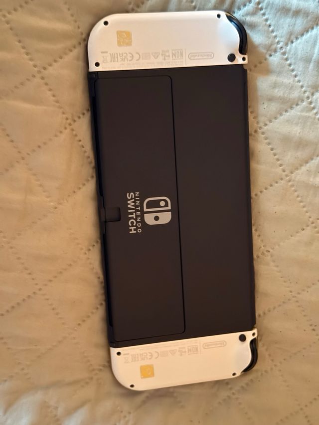 Nintendo Switch OLED Edición Zelda