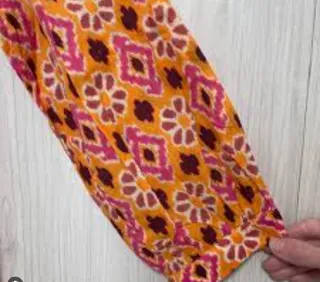 Vestido Zara estampado naranja y fucsia