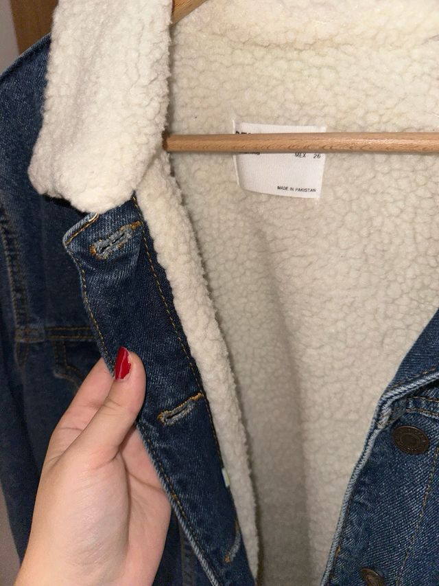 Chaqueta vaquera Bershka azul