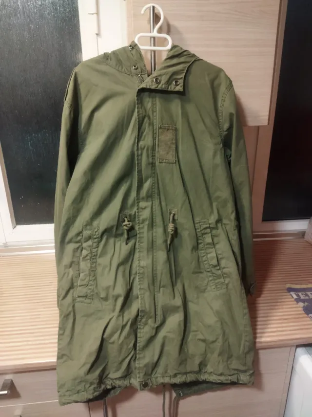 Chaqueta Pull&Bear verde