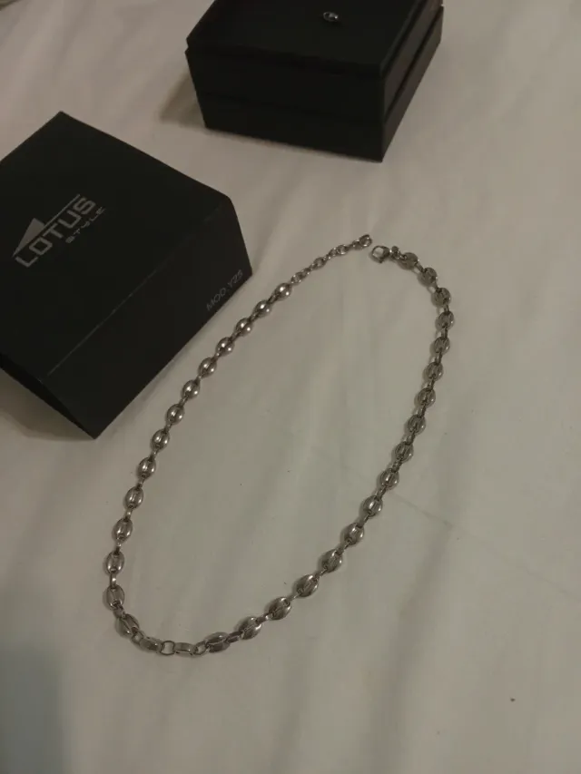 Cadena Lotus Grano de Café 45 cm