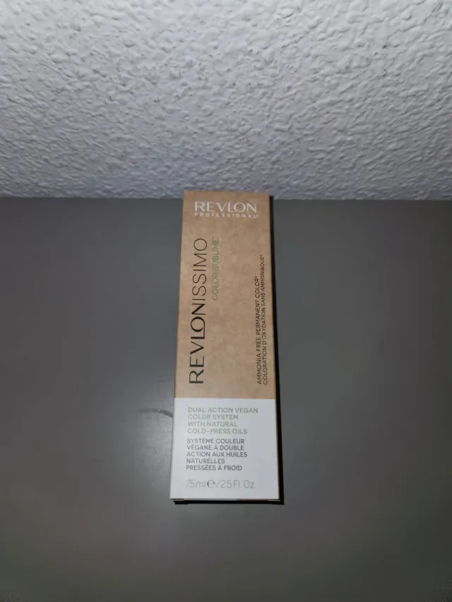 Revlon Rubio Medio - Tinte Permanente.