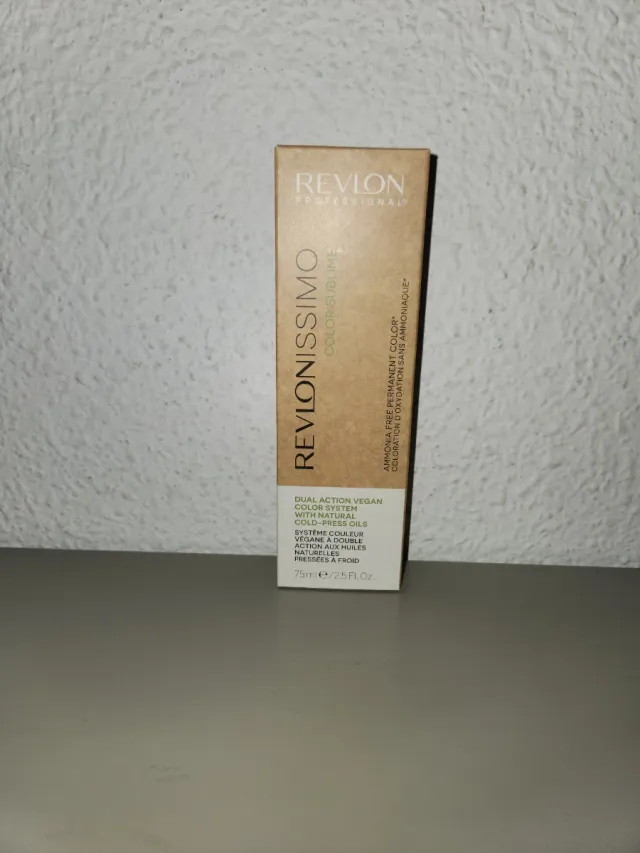 Revlon Rubio Medio - Tinte Permanente.